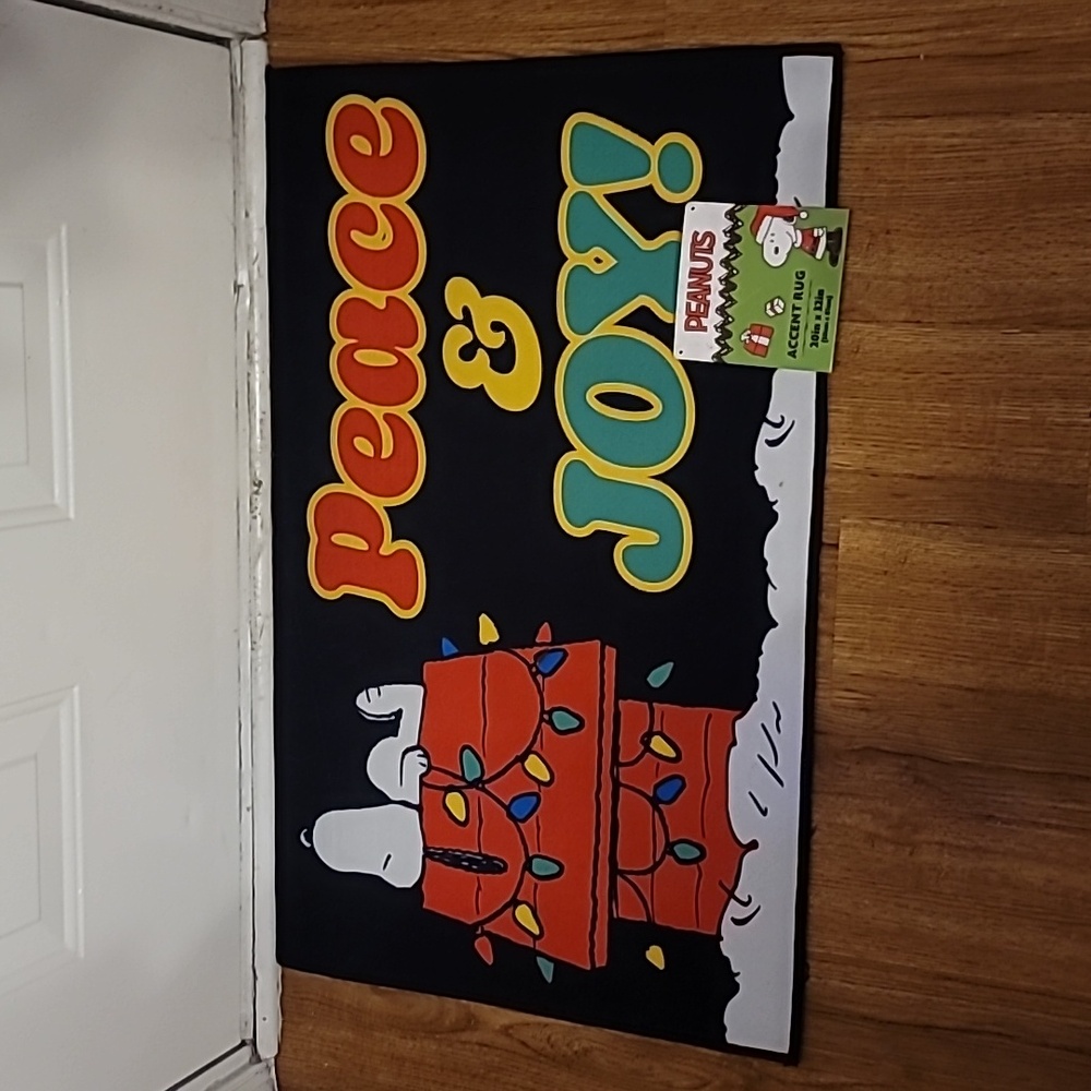 🌲Peanuts Snoopy PEACE & JOY Festive Rug🌲